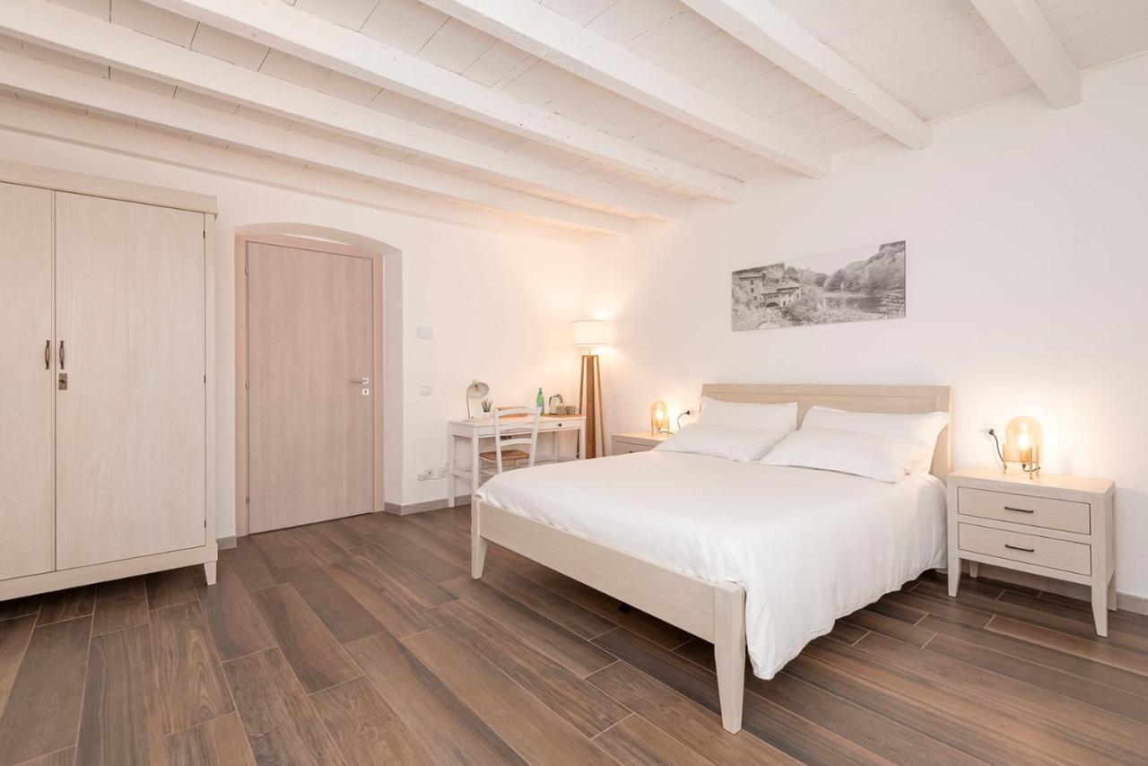 Porto Di Clanezzo Bed and Breakfast Eksteriør billede
