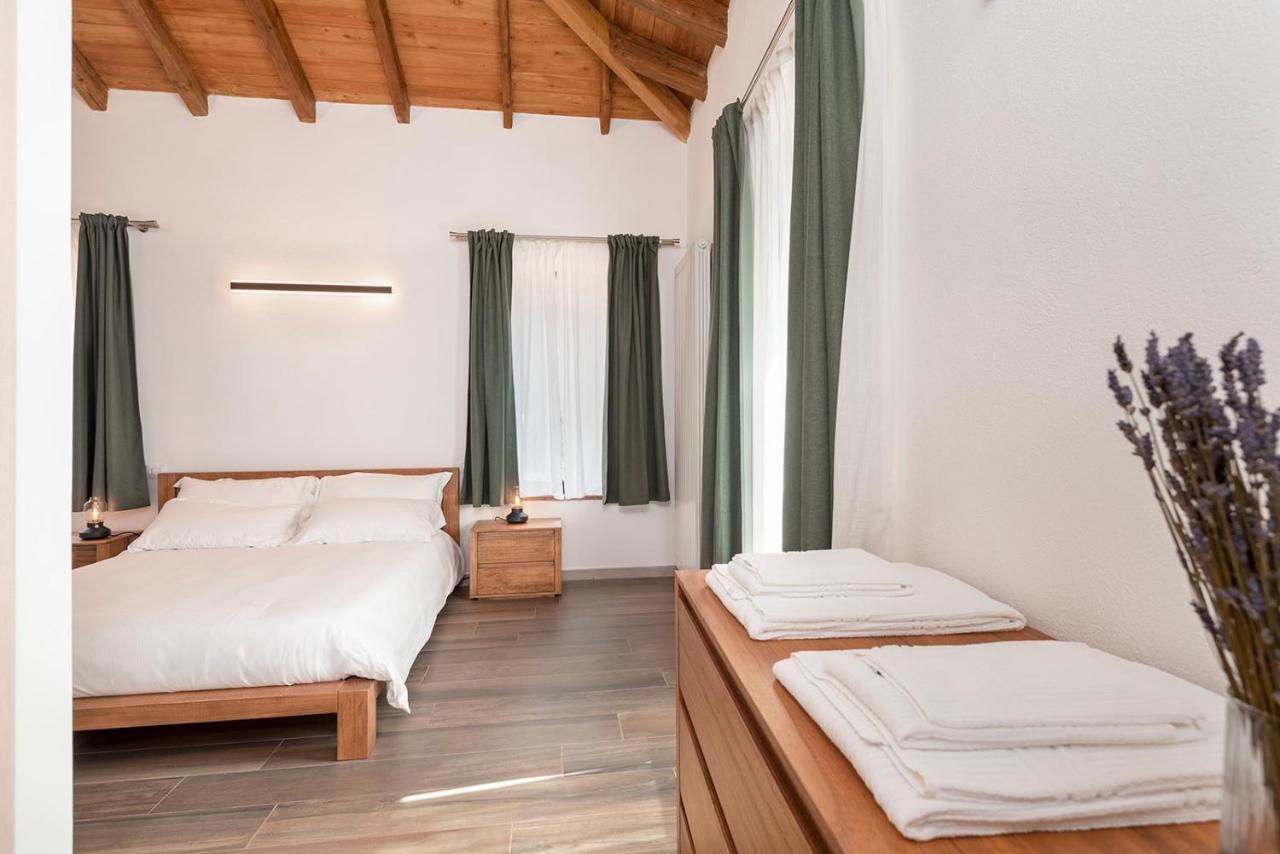 Porto Di Clanezzo Bed and Breakfast Eksteriør billede
